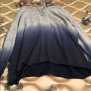 Gray to navy blue ombré cropped hoodie